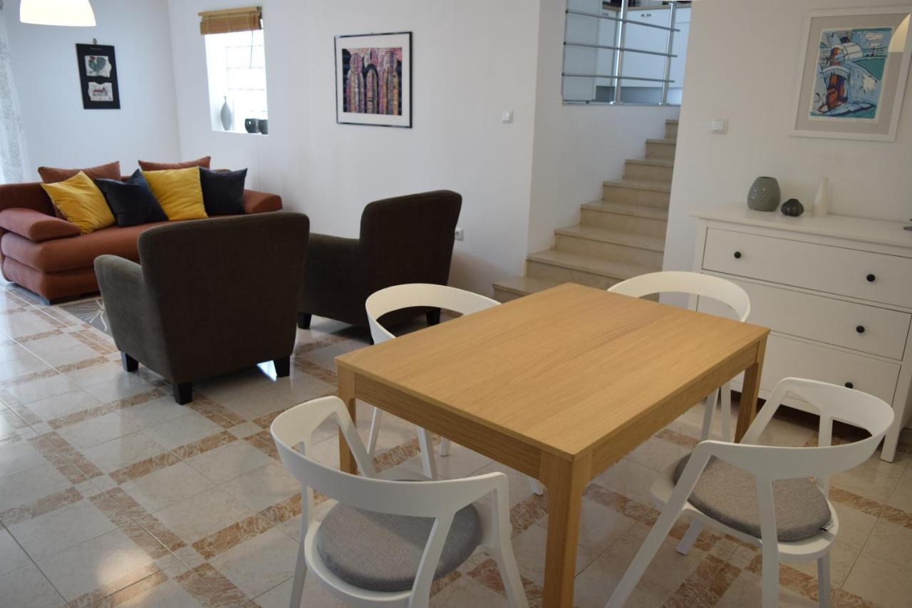 Lovely Apartment With Two Terraces*** Pula Exterior photo